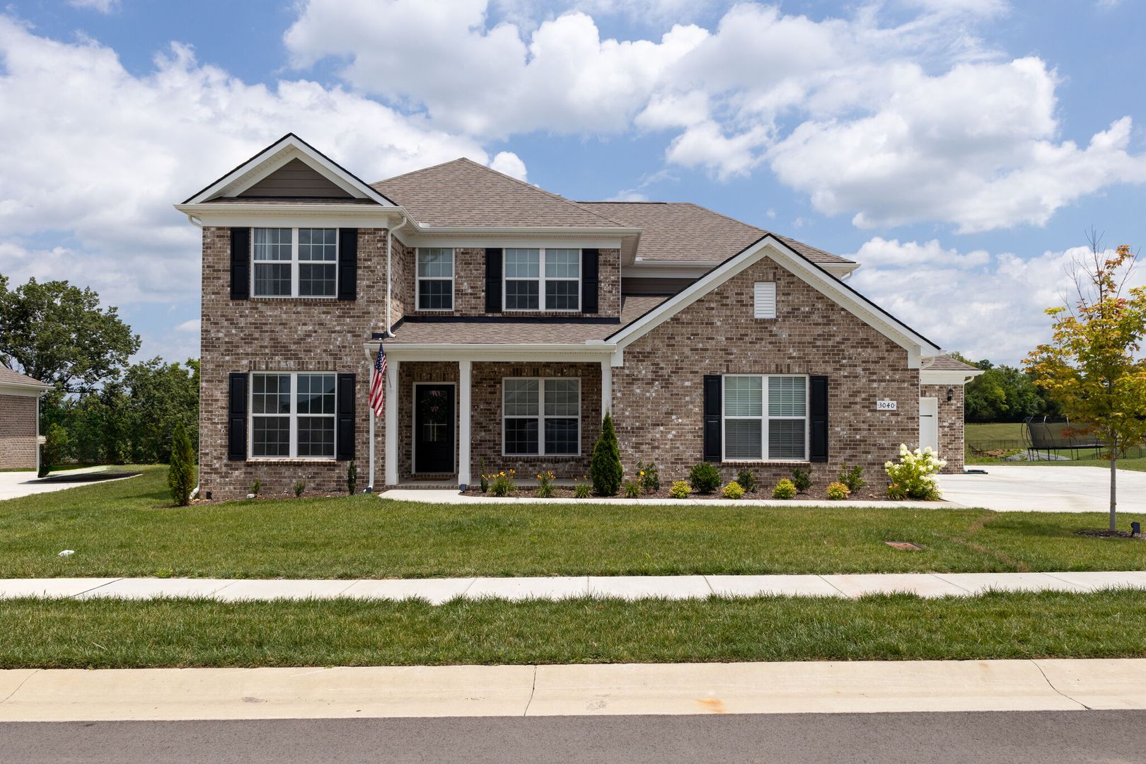 Beautiful 5 bed, 4 Bath Nolensville Single Family home. Available now!