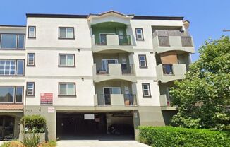 Yaya Laurel 1 Apartments