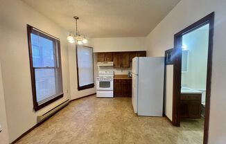 Studio, 1 bath, $605, Unit Apt 1