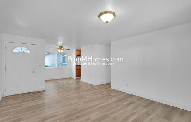 Bright & Light Beaverton Apartment – 3 Bedrooms - NEW PHOTOS