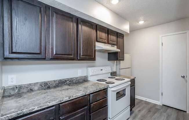 Oak Tree Village Kitchen (3 Bedroom 1313sq ft)