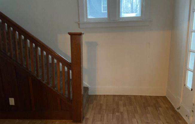 230 Bemont