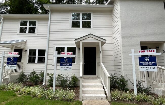 Remodeled 2BD, 1.5BA Raleigh Townhome with Private Deck
