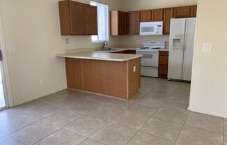 3 beds, 2 baths, $1,395, Unit #59