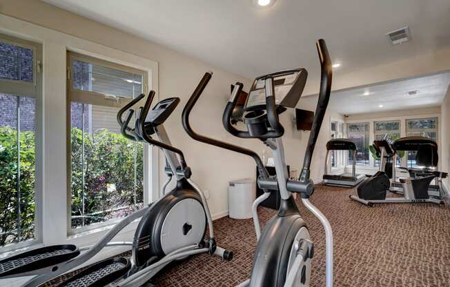 The Bradford Apartment Homes - Fitness Center Apartment rental near Odesssa, TX indoor gym