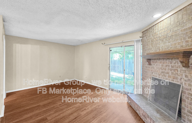 218 COUNTRY BND DR