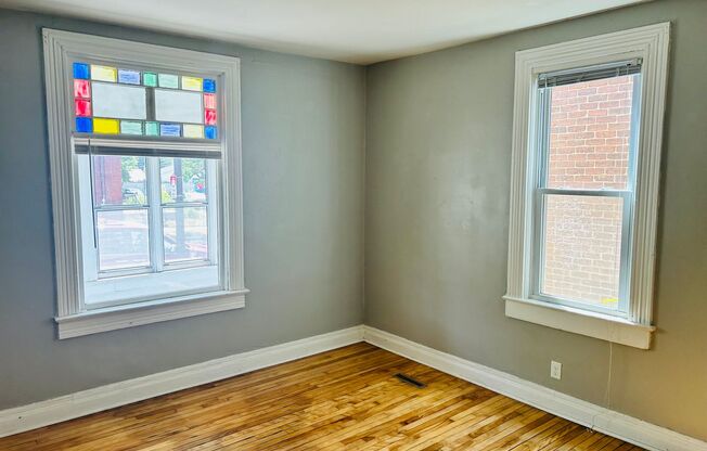 Section 8 Approved! - Great 3 Bedroom - 1 Bathroom Single Family Home in St. Paul