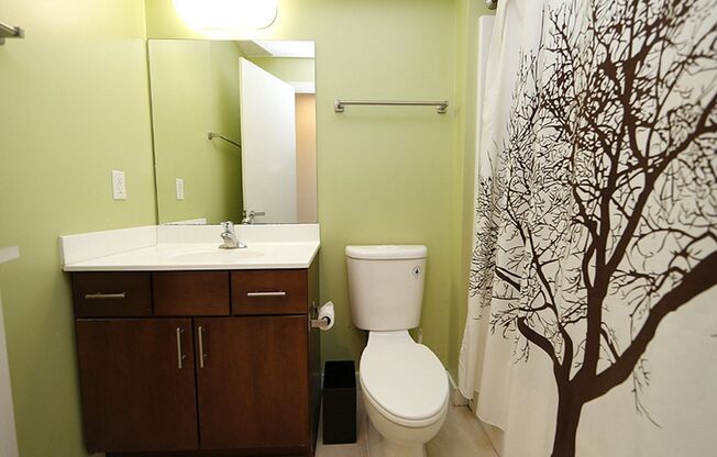 1 bed, 1 bath, 1,000 sqft, $1,695, Unit Unit 6-137