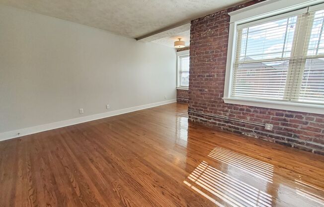 1 bed, 1 bath, 650 sqft, $1,195, Unit Unit 303 A650 w/Nook