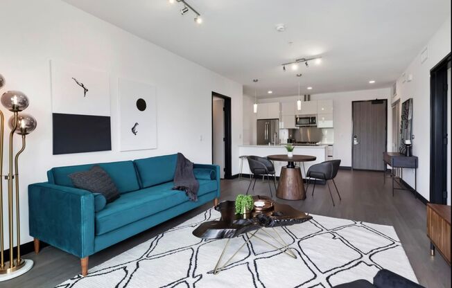 2 beds, 2 baths, 840 sqft, $3,495, Unit PH09