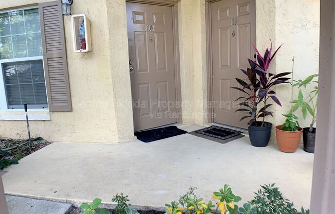 3651 N Goldenrod Road #D101