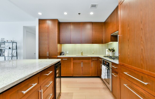 3 beds, 2 baths, 1,478 sqft, $8,700, Unit 601