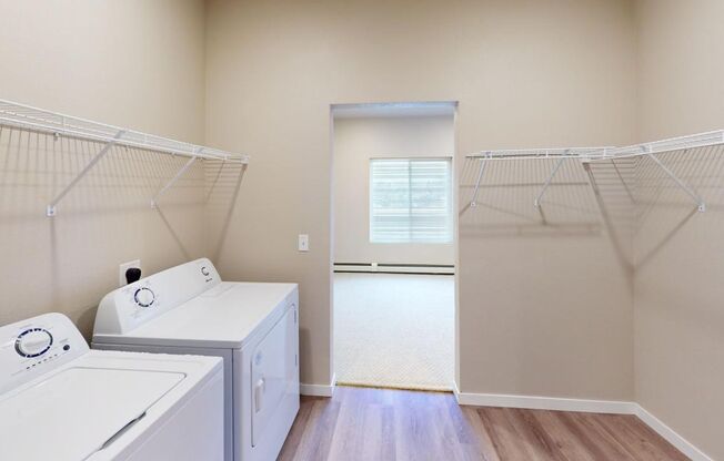 1 bed, 1 bath, 851 sqft, $1,275, Unit 1631-408
