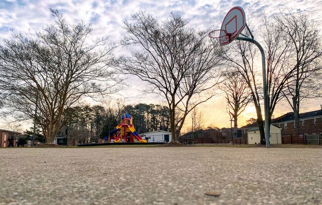 1 bed, 1 bath, 750 sqft, $999