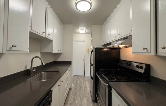 1 bed, 1 bath, 600 sqft, $1,845, Unit 406