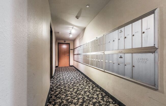 Studio, 1 bath, $1,540
