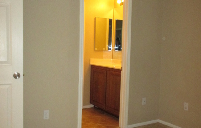 2 beds, 2 baths, $1,695