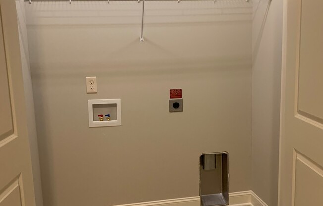 1 bed, 1 bath, 848 sqft, $775, Unit 07