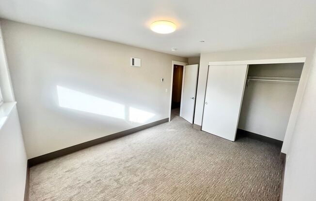 2 beds, 1 bath, 794 sqft, $1,500, Unit 54