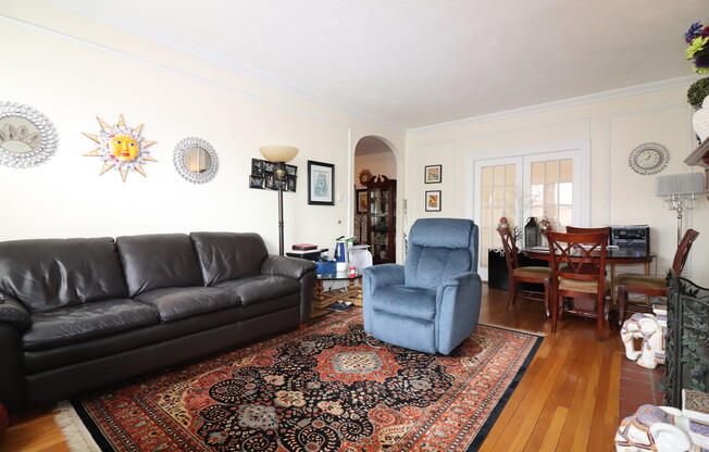 30 Park St, Brookline MA B1