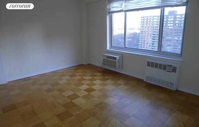 2 beds, 2 baths, 1,142 sqft, $6,400, Unit 18C