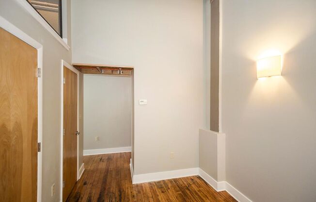 1 bed, 1 bath, 1,012 sqft, $1,416, Unit 3301-303