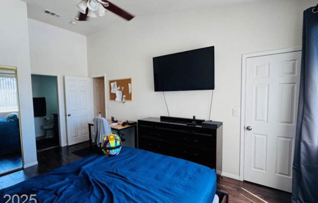 5155 W Tropicana Unit 2015