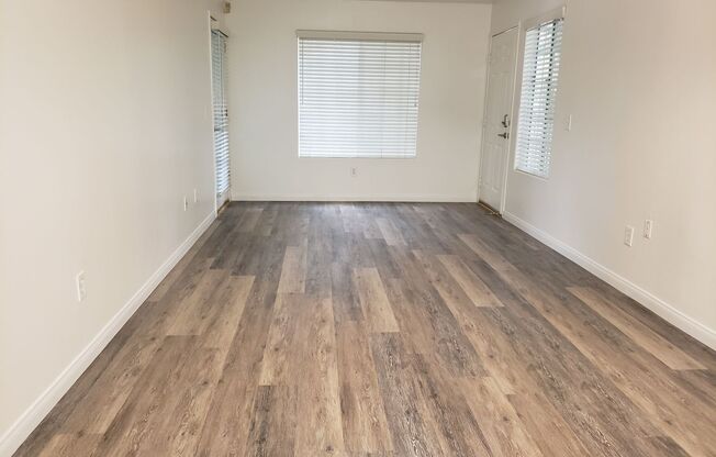 1 bed, 1 bath, 677 sqft, $1,687, Unit A4