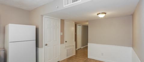 7330 Cloverglen Dr