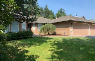 3704 SE 165th Ave