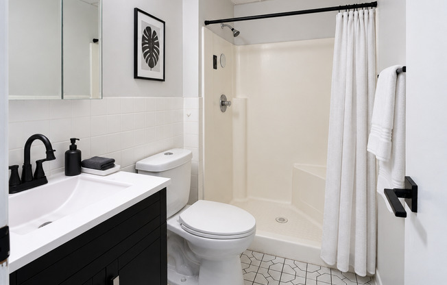 2 beds, 2 baths, 1,050 sqft, $1,599, Unit Unit 301