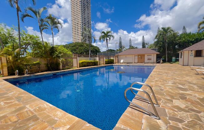 1BR / 1Bath / 1Pkg - Rental at Century Park Plaza!