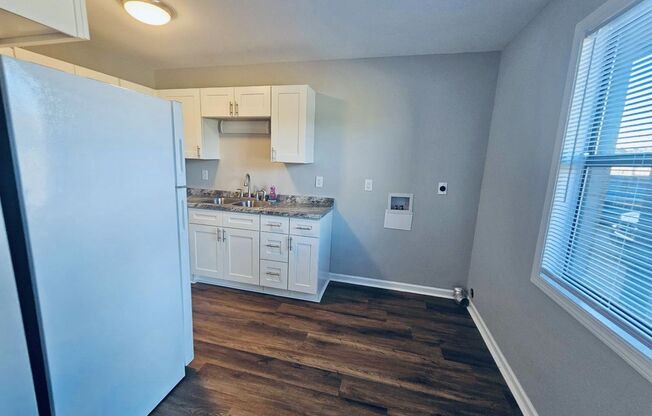 2 beds, 1 bath, 768 sqft, $1,110, Unit 3610-A