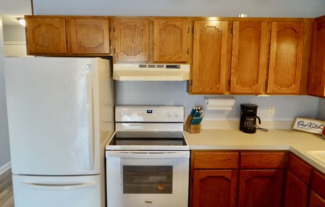 1 bed, 1.5 baths, $1,350