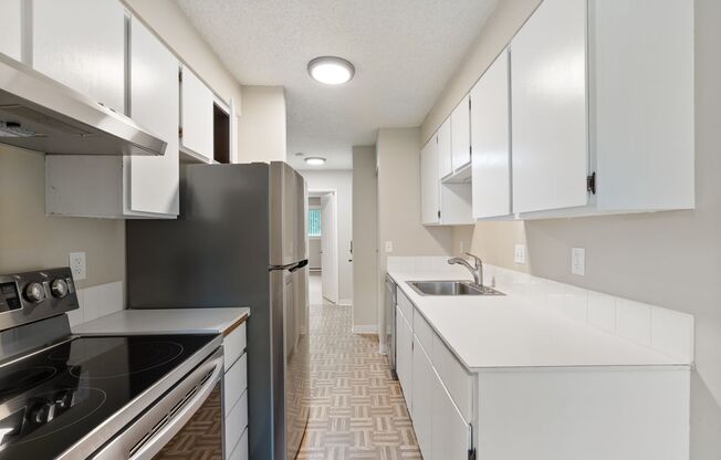 1 bed, 1 bath, 675 sqft, $1,195, Unit #11