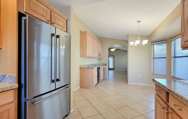 Very nice home on a Scottsdale culdesac!