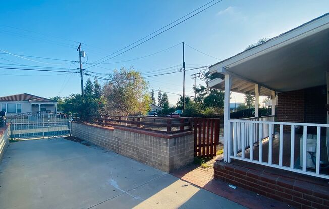 3 beds, 2 baths, 1,235 sqft, $2,860, Unit 1336 Peach Avenue Unit A