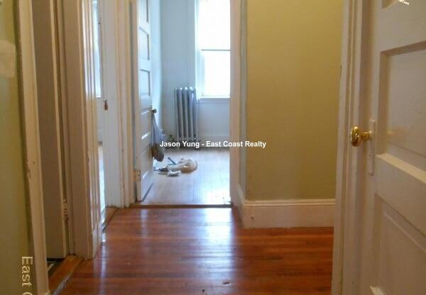 1367 Commonwealth Ave