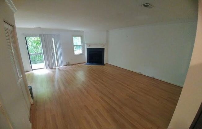 2 BR / 2.5 BA Condo on Forest Hill. Pets Considered. Available Now!