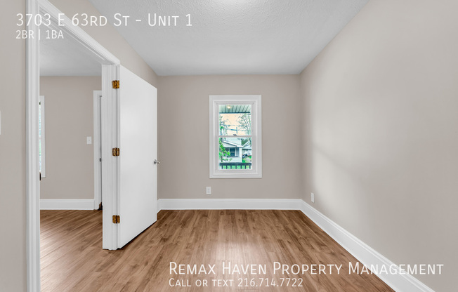 3703 E 63 ST