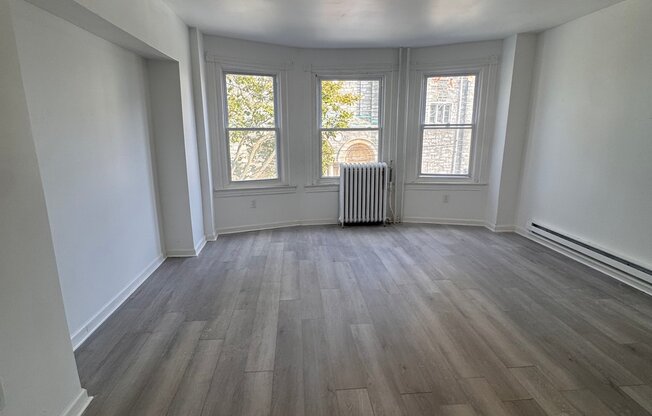 61 W LOGAN ST