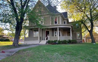 Ethali Properties - 1524 Grandview