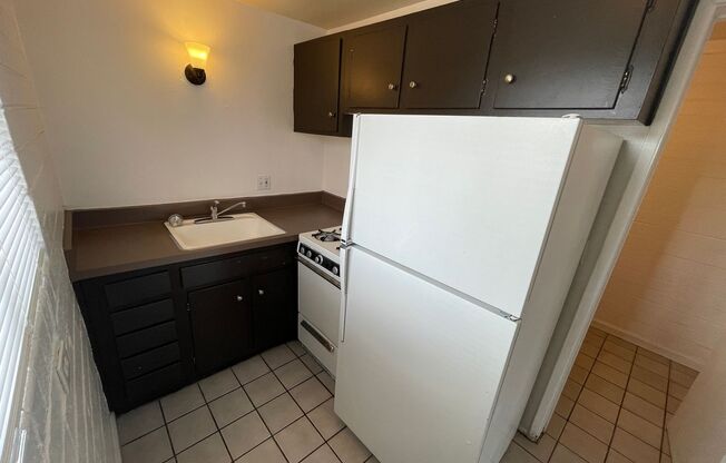 Studio, 1 bath, $725, Unit KEL201-5