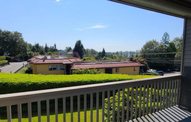 2 beds, 2 baths, $3,150