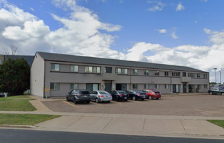 1026 W MacArthur Ave