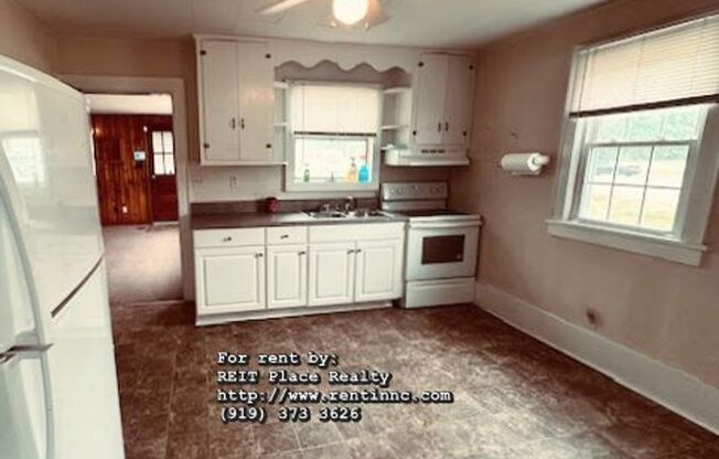 2 beds, 1 bath, $1,550