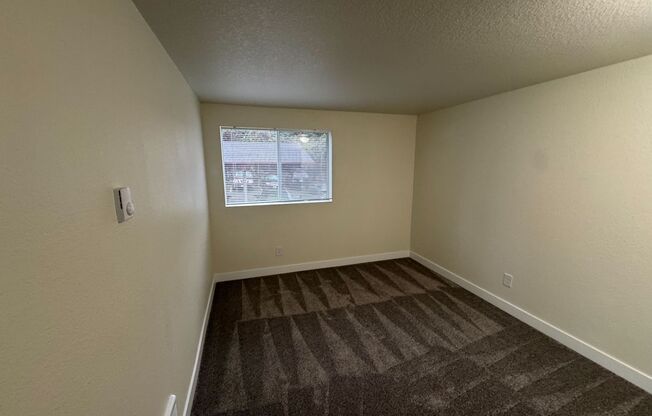 3 beds, 2 baths, 1,126 sqft, $2,275, Unit C201