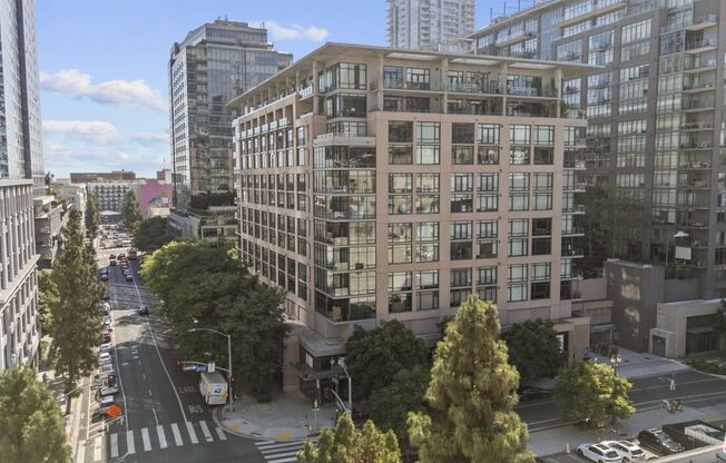 1 bed, 1 bath, 790 sqft, $2,600, Unit 1019