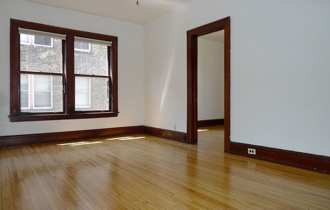 1 bed, 1 bath, 410 sqft, $880, Unit 22 - 22