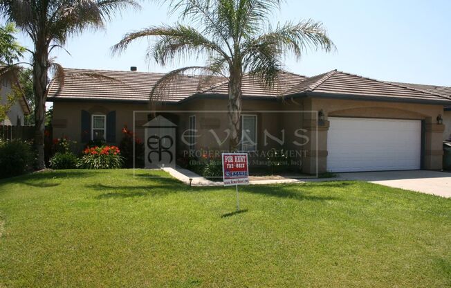 Beautiful home for rent in Visalia!